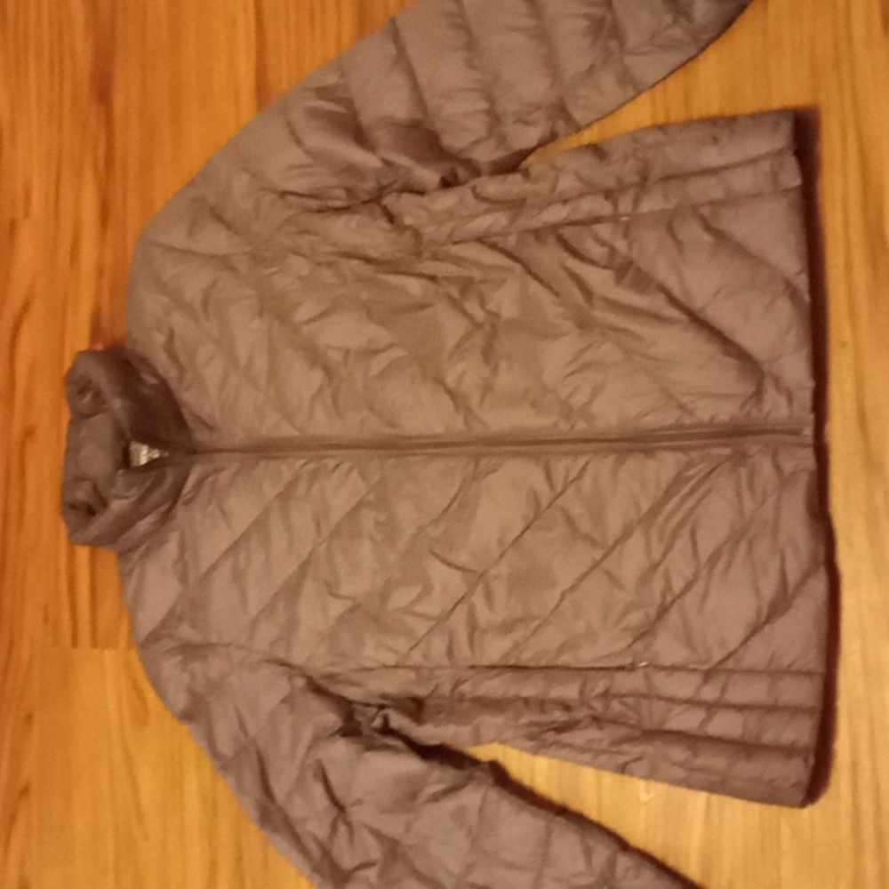 BRAND NEW!!! LILDY PUFFER COAT ❄☃️